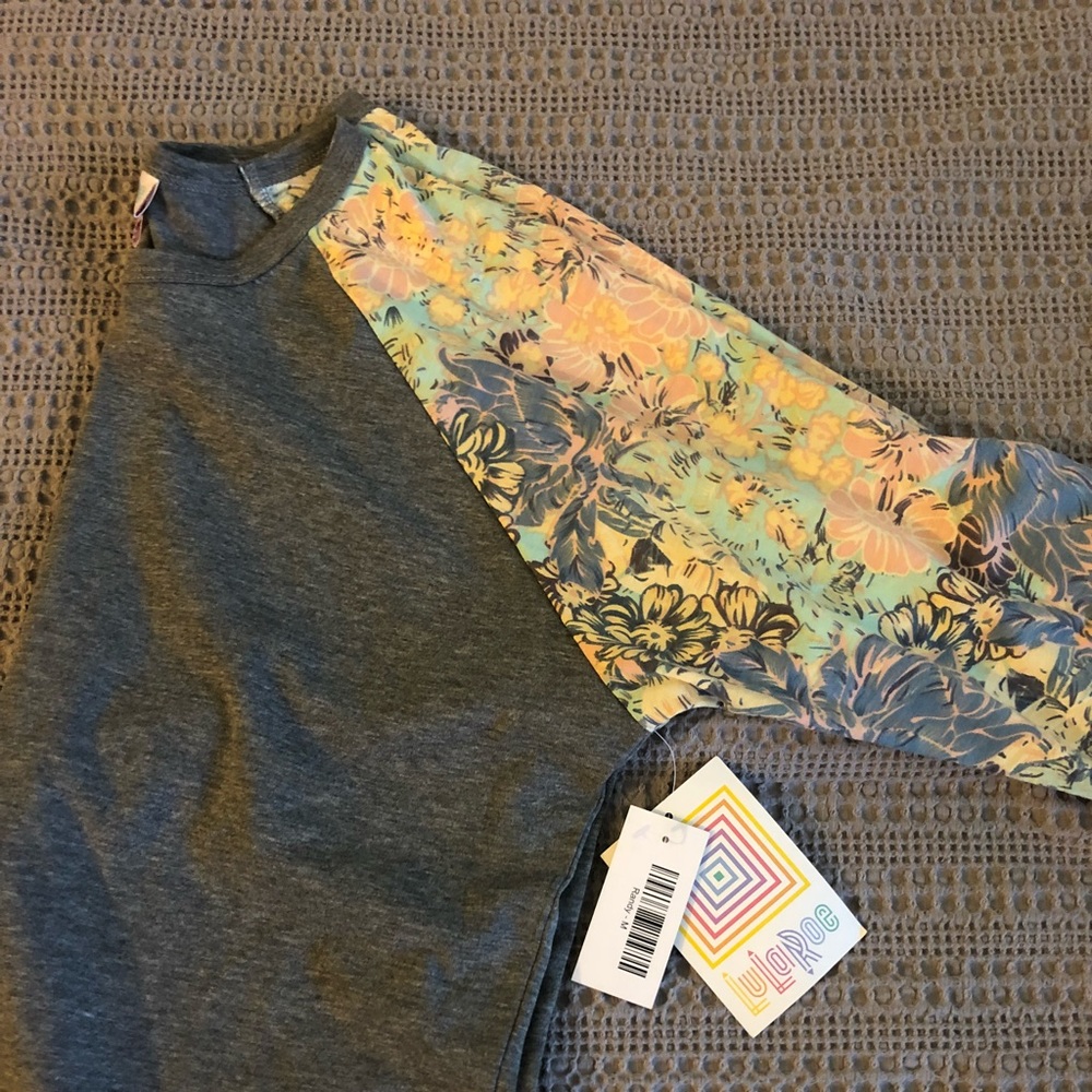LulaRoe Medium Randy BRAND NEW with tags.